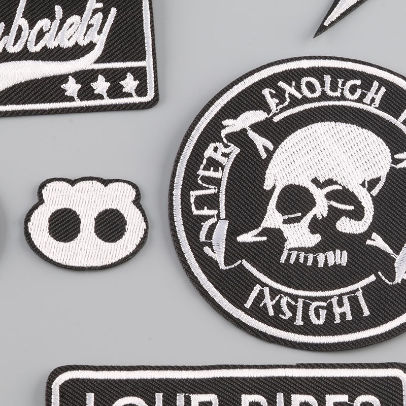 Miếng Dán Ủi Quần Áo Thêu Họa Tiết Màu Trắng Đen Độc Đáo DIY Sticker Dán Trang Trí Dễ Thương Xinh Xắn