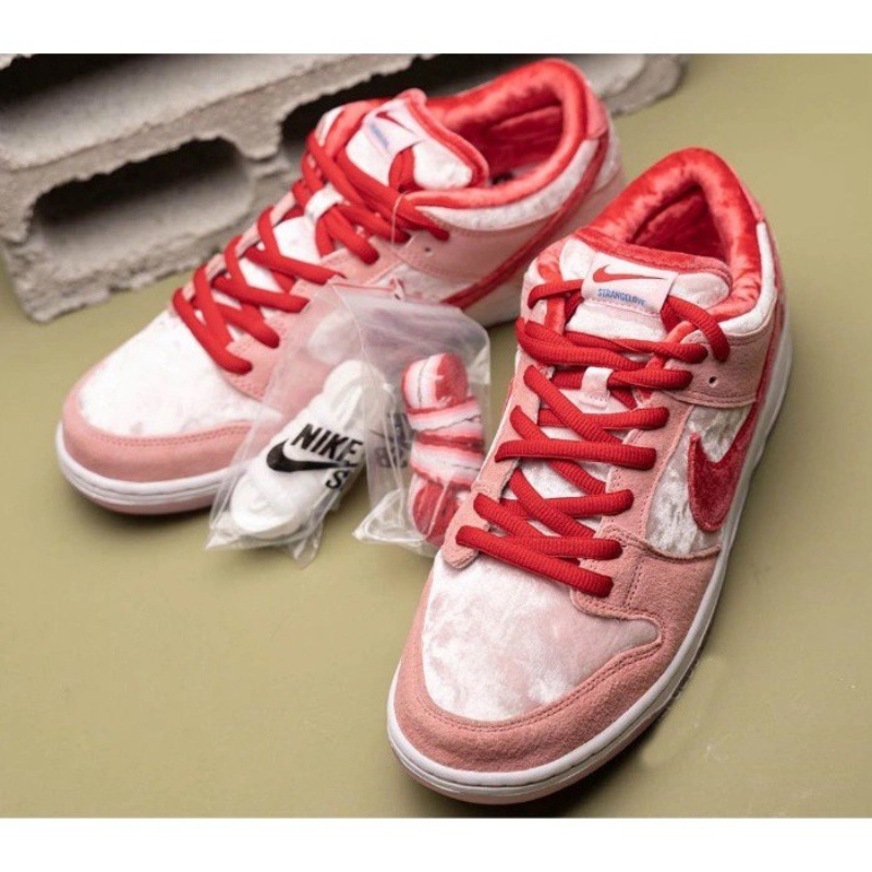 Giày Thể Thao Nike3658 SB Dunk Low X StrangeLove Valentine 'S Day Phong Cách Hàn Quốc Dành Cho Nữ