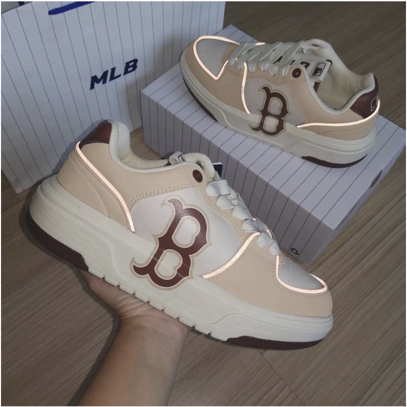 Giày chunky liner MLB chữ B nâu