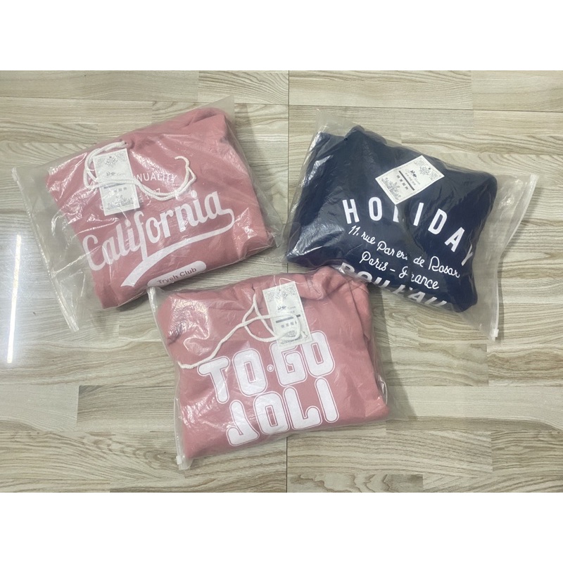 Áo hoodie freesize <50kg, chất liệu nỉ bông