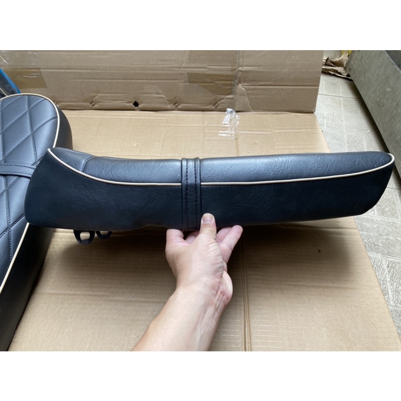 YÊN 68 CLASICC ĐẾ SẮT