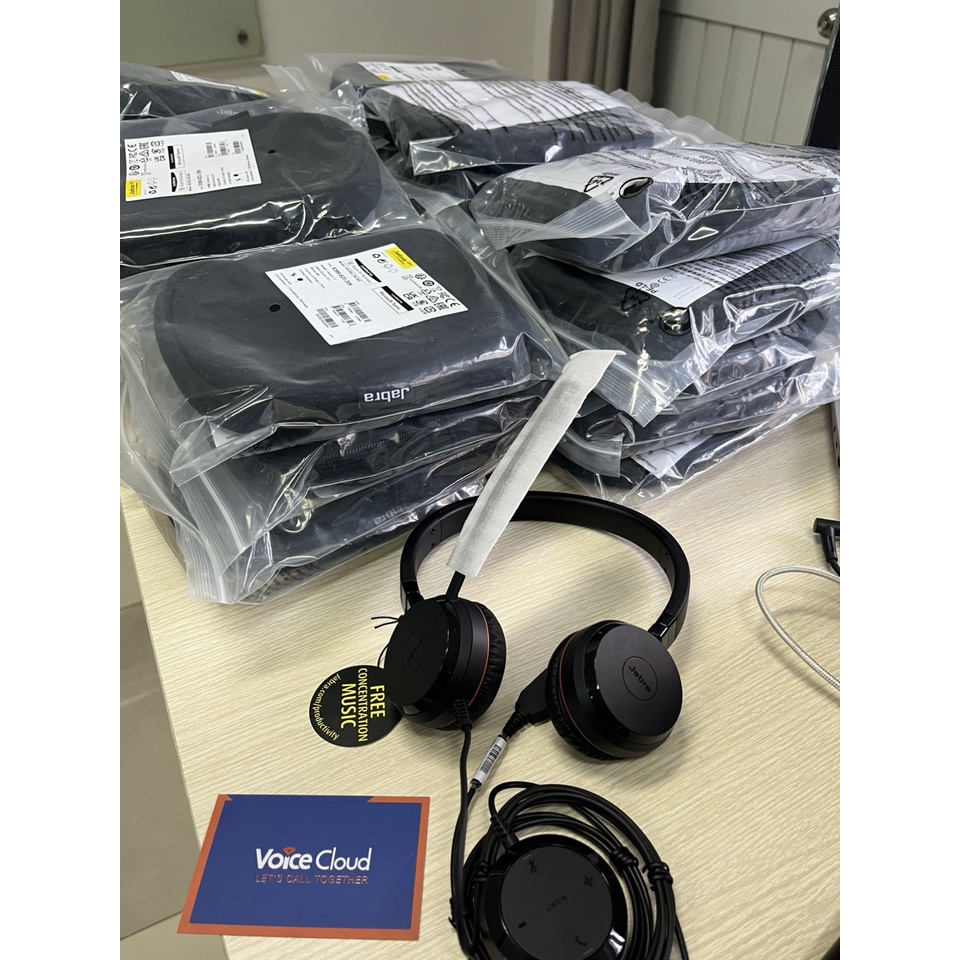 Tai nghe Jabra Evolve 30 II MS Stereo - Tai nghe hai bên có mic