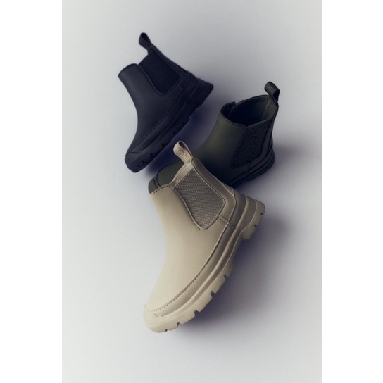 Giày bốt zara auth cho bé 6101130