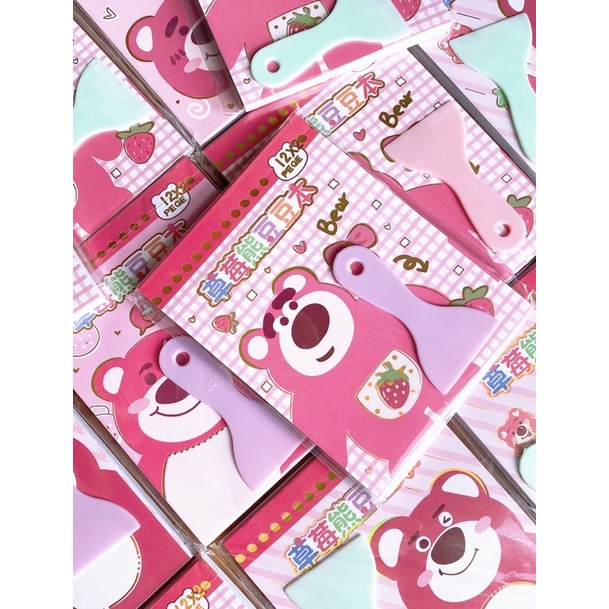 Quyển 24 tờ sticker gấu dâu kèm cán