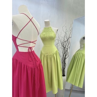 Váy Maxi Cổ Yếm Smocking Hở Lưng Tôn Dáng