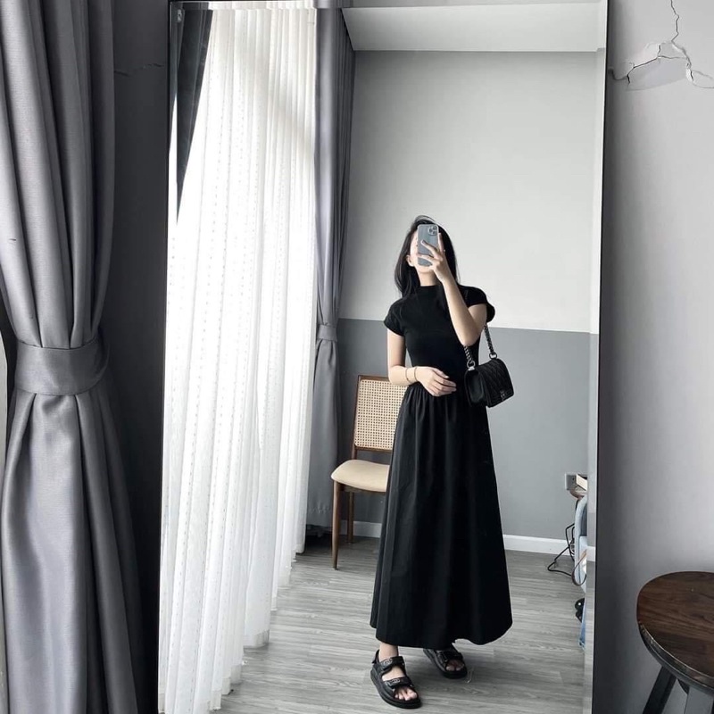 Váy phối cổ cao chân váy xoè