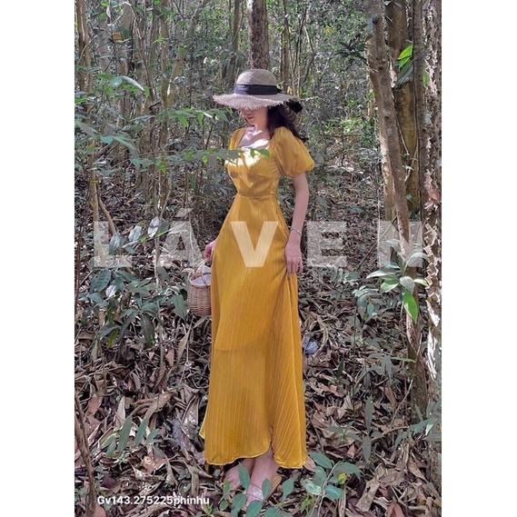 gv143- Đầm maxi vàng khoét lưng