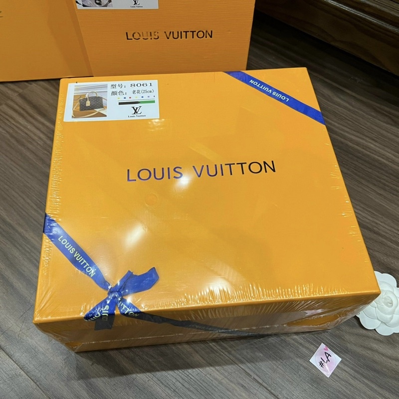 Túi công sở thanh lịch tiện lợi  lót nâu mềm