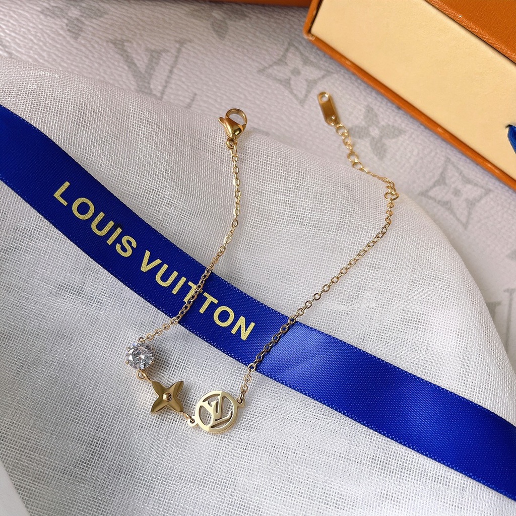 Vòng Tay Louis Vuitton Bằng Thép Titan Họa Tiết LV Monogram