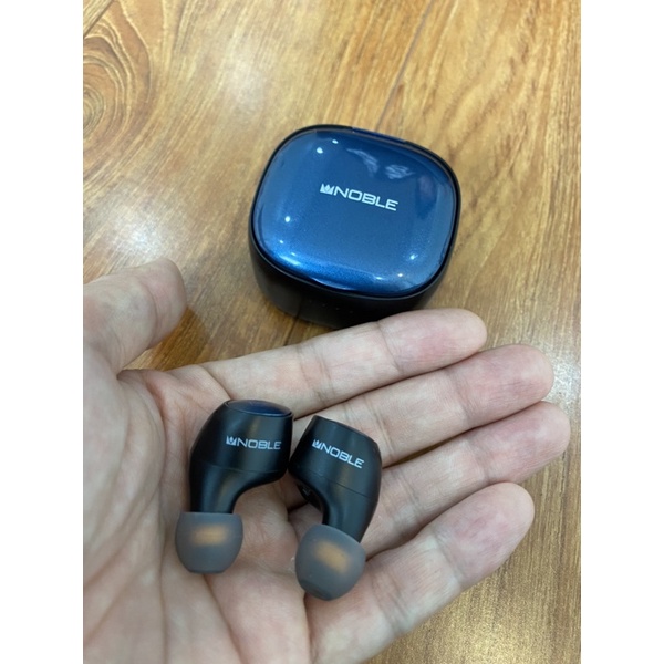 Tai nghe bluetooth nhét tai Noble Falcon2