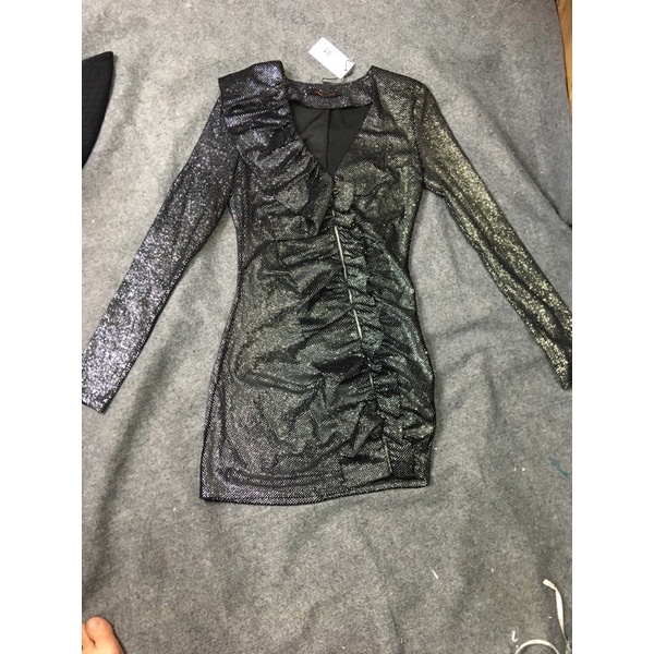 Đầm đi tiệc nhung kim sa URBAN size S