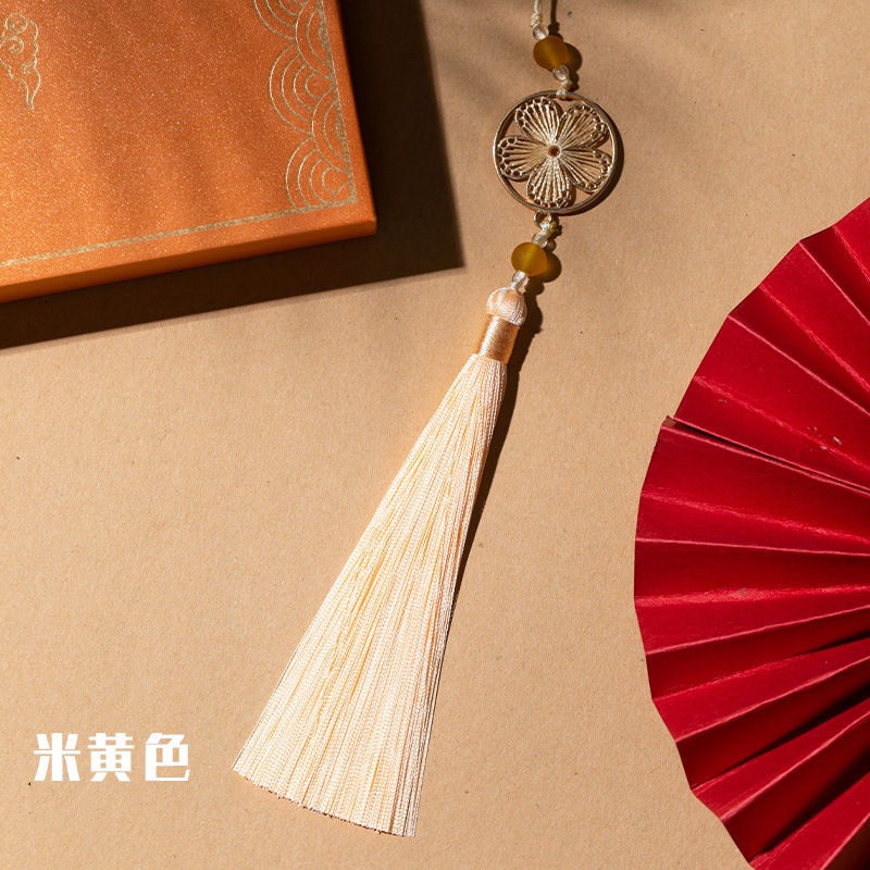 Kẹp Tóc Tua Rua Phong Cách Trung Hoa Cổ Điển Dùng Đánh Dấu Trang Sức Khi Chạy Bộ Dây Chuyền Mặt Quạt 2.211 2.21