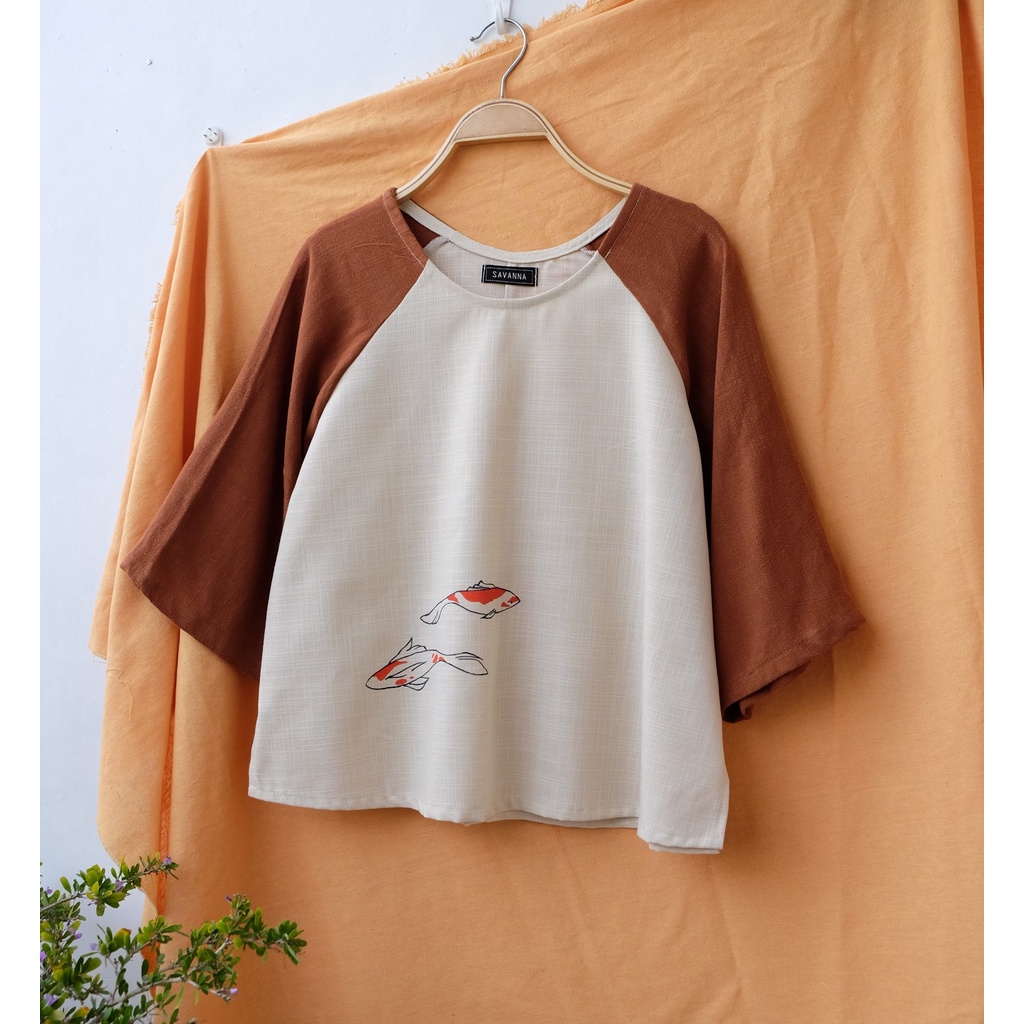 Áo tay ráp lăn phối màu dễ thương, sản phẩm vẽ tay thủ công