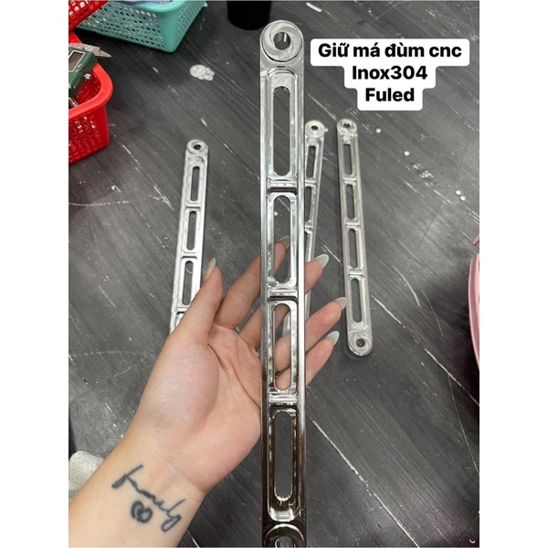 Giữ má đùm cnc inox304 Fuled