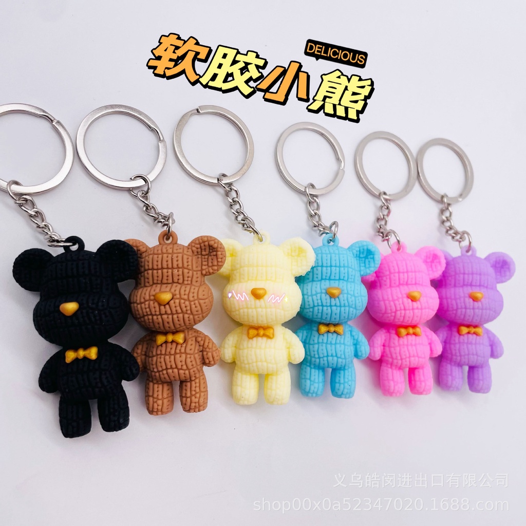 Móc Chìa Khóa Bằng Nhựa PVC Hình Gấu Dễ Thương Mẫu 2023