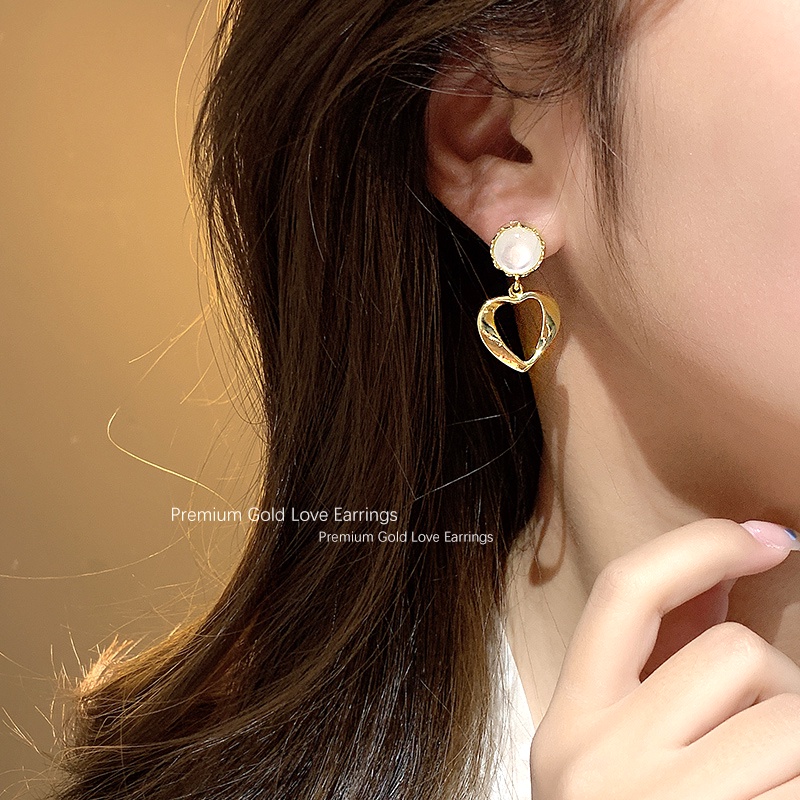 Bông Tai Hình Trái Tim Rỗng Nhẹ Thời Trang Cao Cấp 2023 Dành Cho Nữ