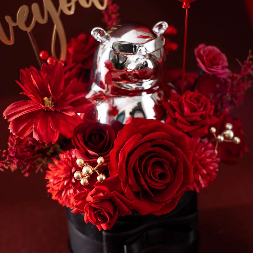 Hộp hoa lụa - Hộp hoa đựng quà tặng valentine kèm gấu siêu đẹp phong cách Hàn Quốc thương hiệu BÔNG BY CATT