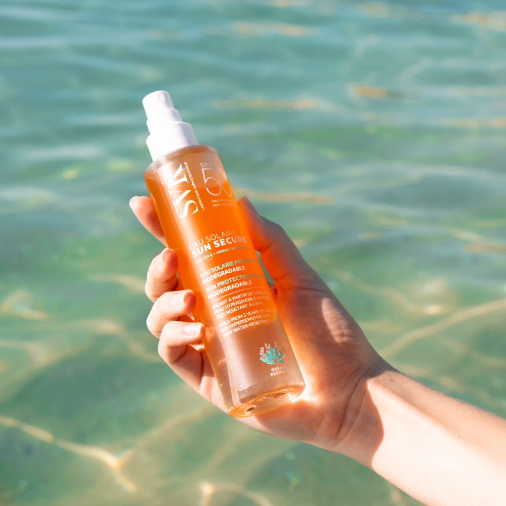 Xịt Chống Nắng SVR Eau Solaire SPF 50+ 200ml