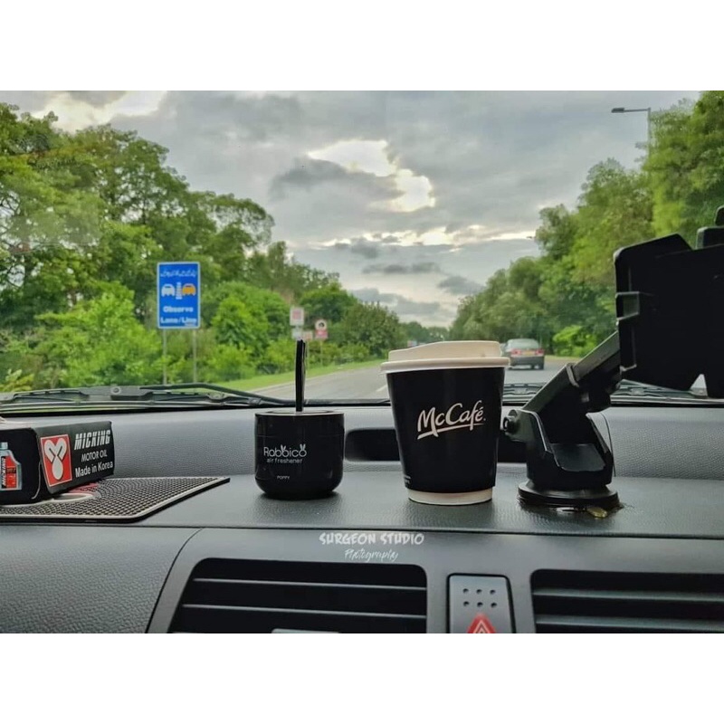 Set 3 món gắn điều hoà nước hoa ô tô Rabbico limited nhật bản