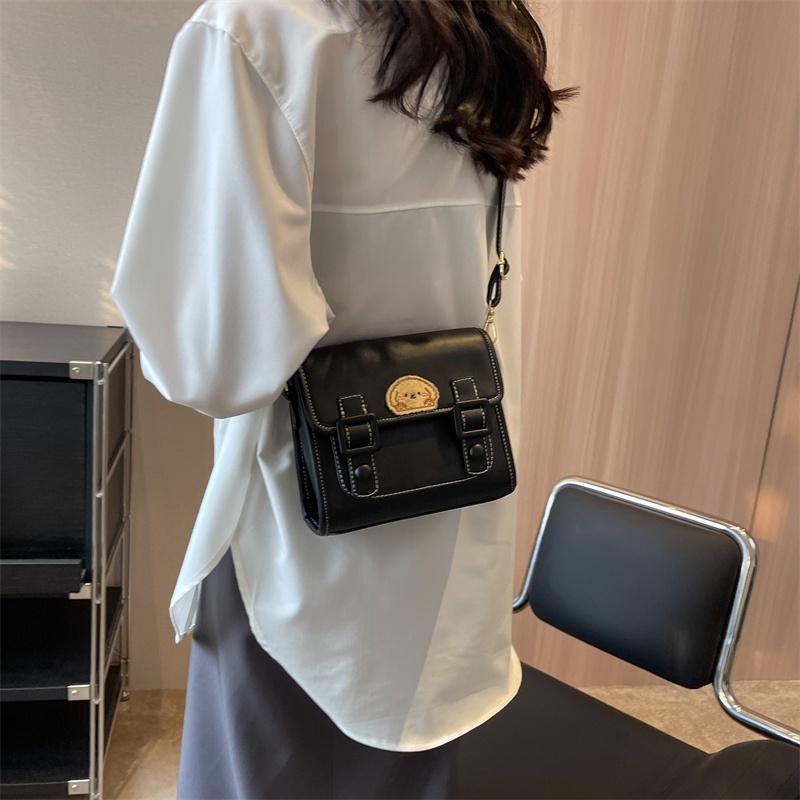 Túi Xách Đeo Vai Khóa Nam Châm Thời Trang Dành Cho Nữ