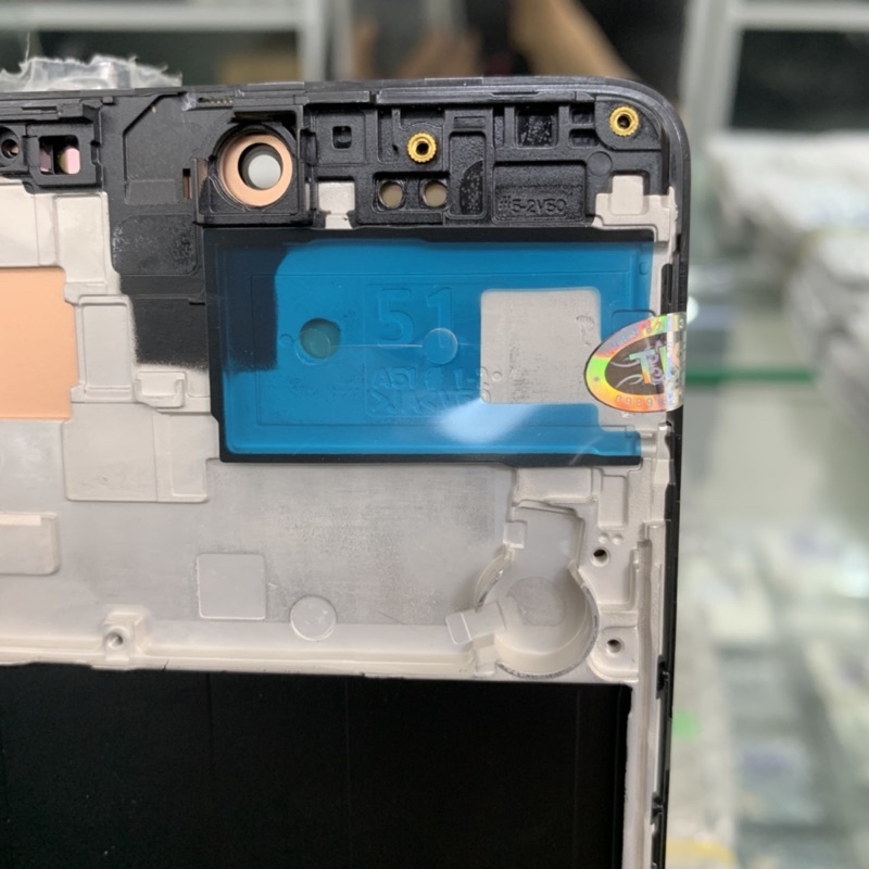 Màn hình SAMSUNG A51   2 ic nguyên khung