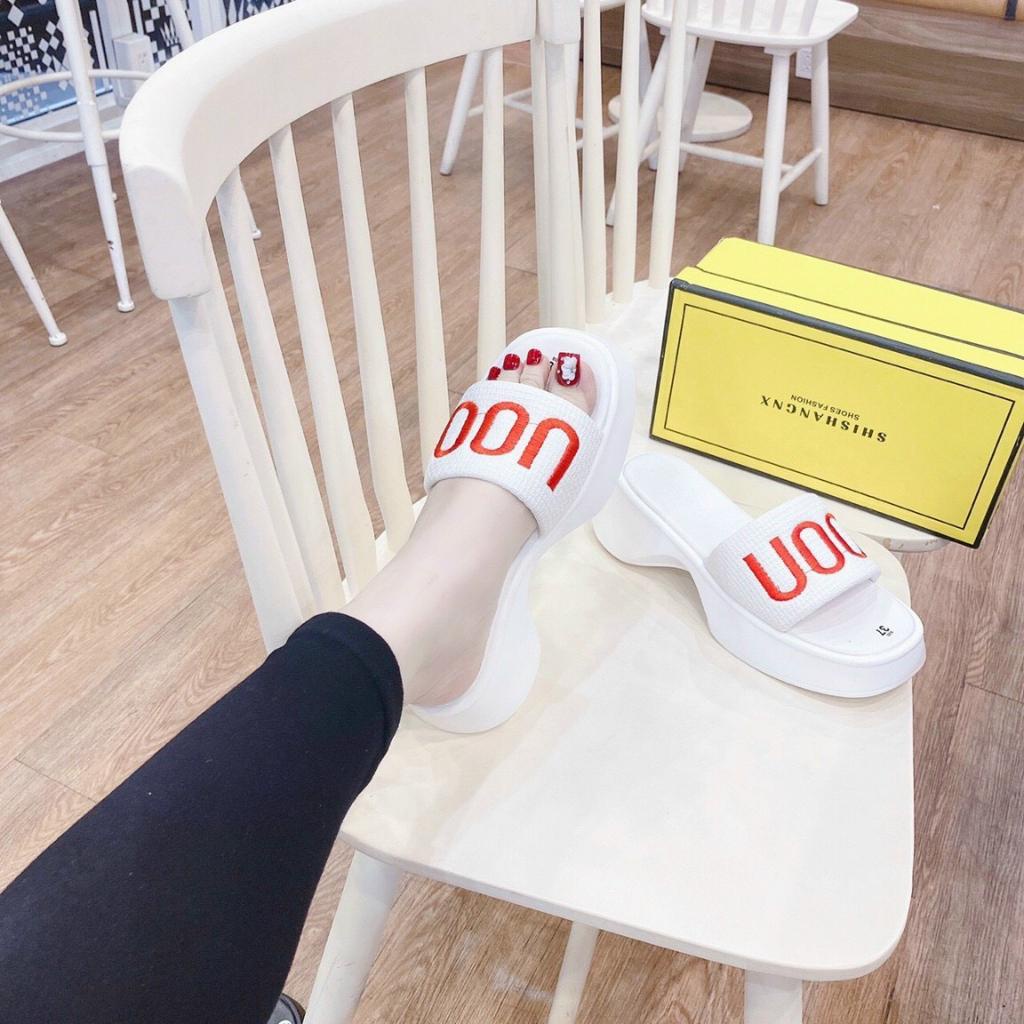 [FreeShip] Dép sandal nữ quai ngang thêu uoo - Dép U00