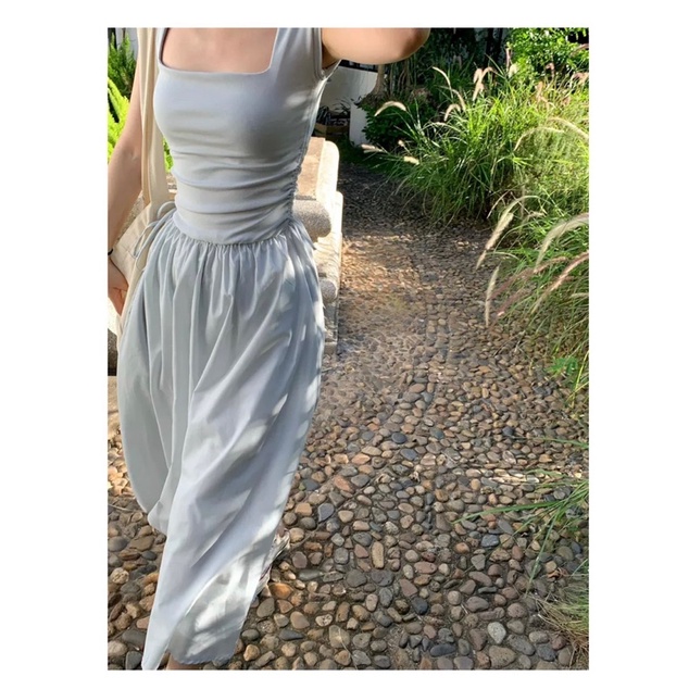 Đầm dự tiệc voan tơ sát nách phom xoè dài