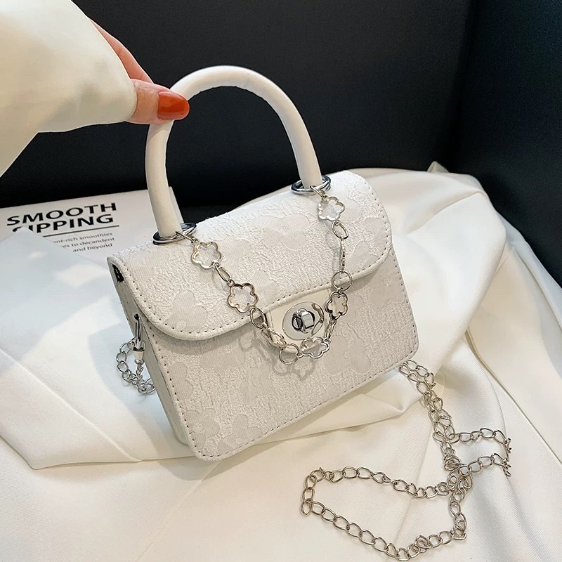 Túi đeo chéo họa tiết hoa Butterfly