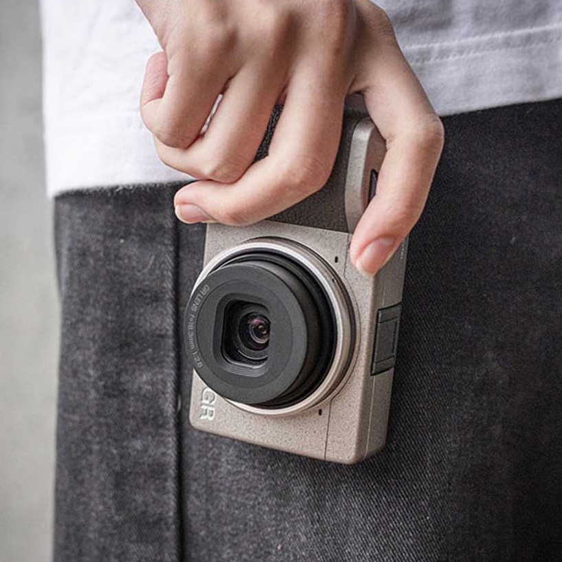 Máy ảnh Ricoh GR III Diary Edition - Chính hãng