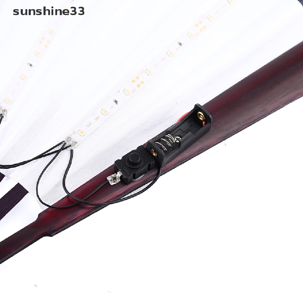 Quạt Nhảy Gắn Đèn LED Phát Sáng Trong Đêm Độc Đáo