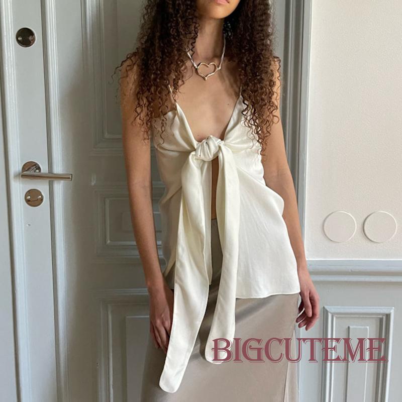 [] Áo Hai Dây Thắt Nút Sau Lưng Màu Be Ôm Dáng Mùa Hè Cho Nữ