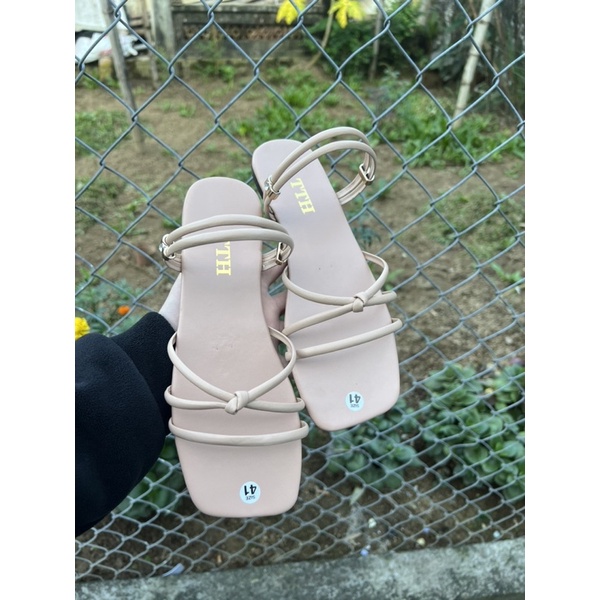 Sandal dép mang đưỡc 2 kiểu coa big size 35-45