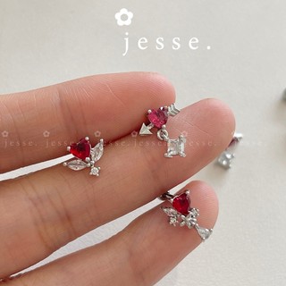 1 cái Khuyên tai màu Đỏ jessevn