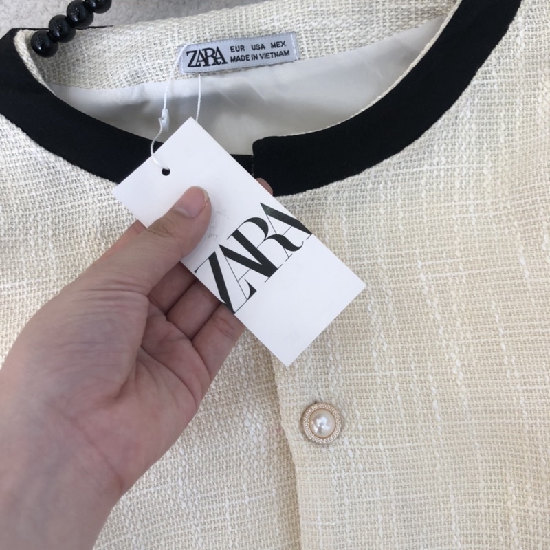 Set Dạ Tweed Viền Đen Kèm Nơ Ngực Tay Dài Chân Váy Chữ A Màu Trắng Tiểu Thư Sang Chảnh Bánh Bèo