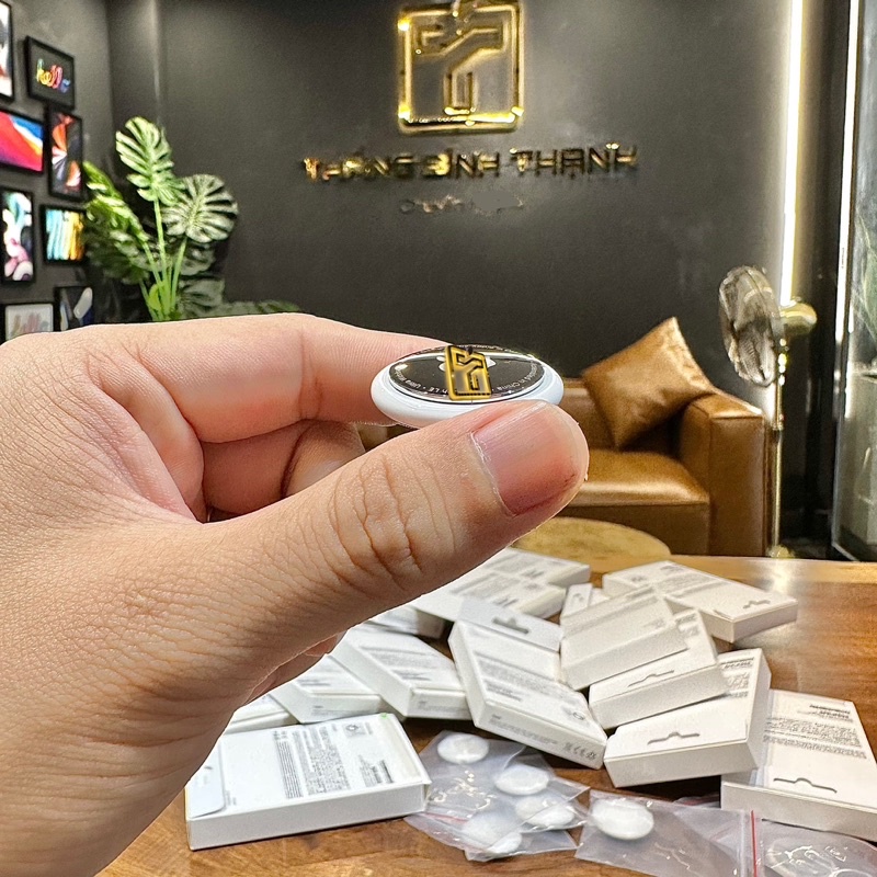 Định vị theo dõi dùng cho Ô tô/Xe Máy/ Người Già/ Trẻ Em/Thú Cưng/Chống thất lạc tài sản