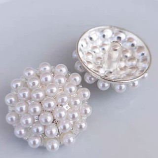 1 cúc khuy áo cầu ngọc trắng size 2cm kim loại