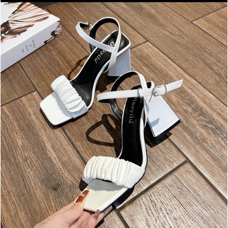 Gót quai nhúng cao 7p gót tam giác siêu xinh có big size 35-45