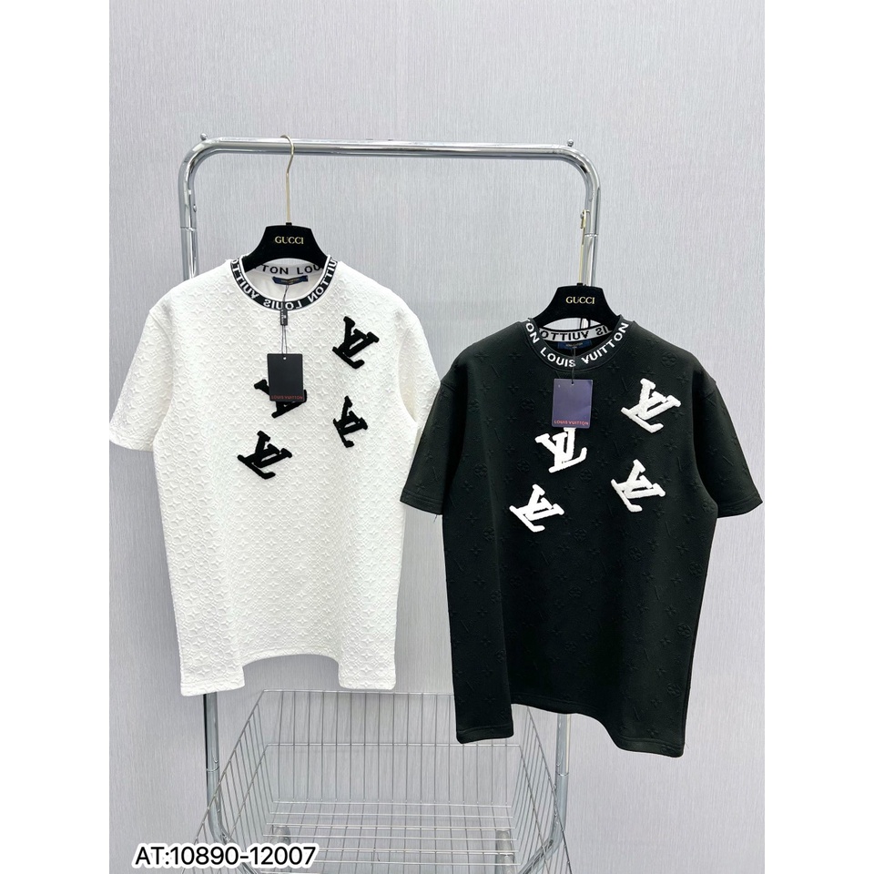 Áo Phông LV Nam Nữ Thêu Logo Xù Cao Cấp - Áo Thun LV Nam Nữ Họa Tiết Vân Nổi Cực Đẹp