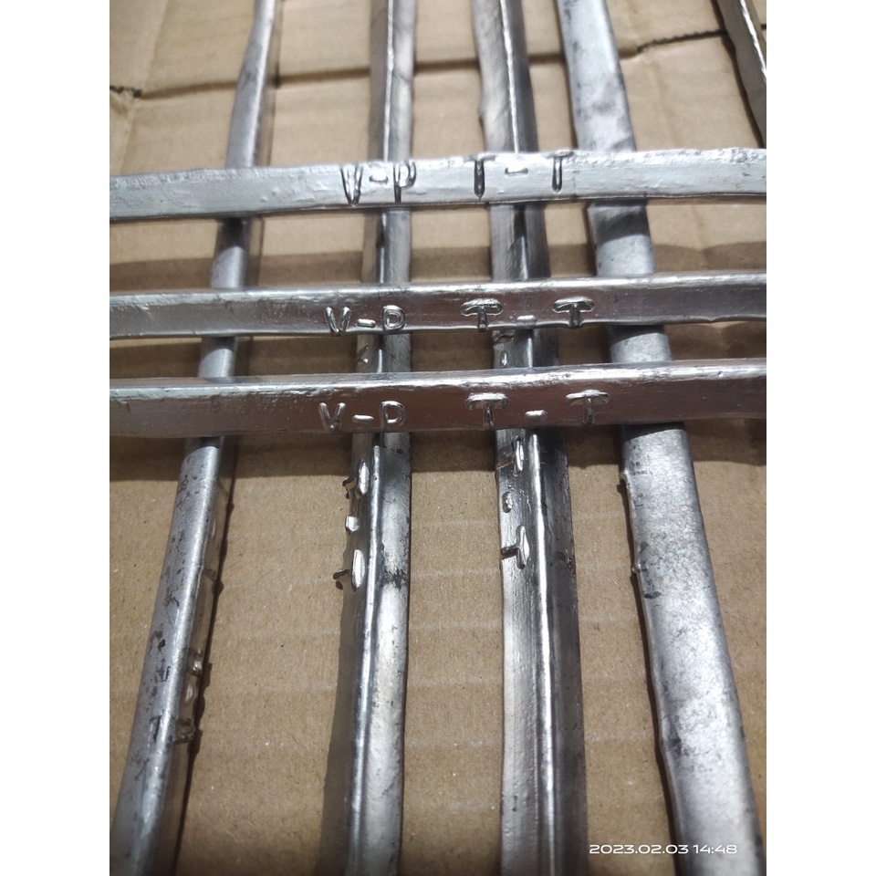 Cây chì hàn kim loại