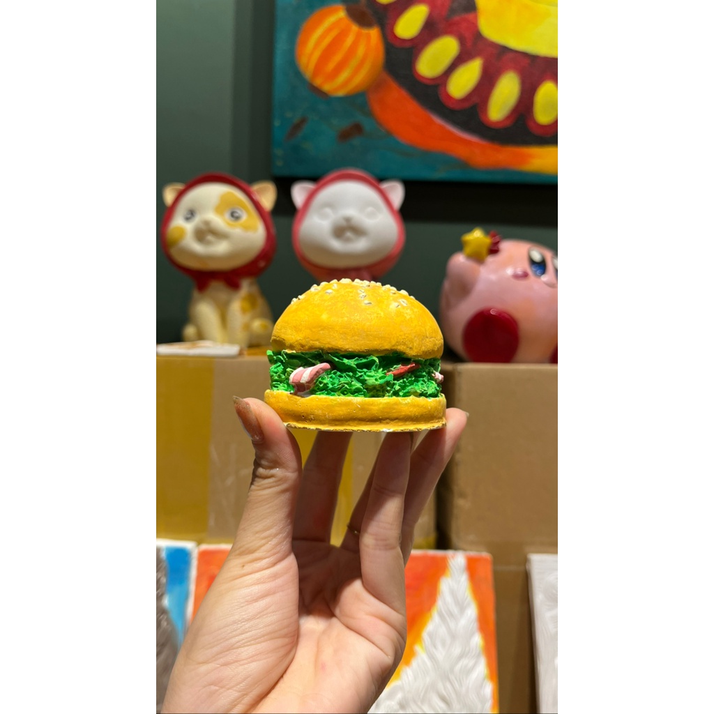 Tượng burger bao gồm màu xịn + cọ