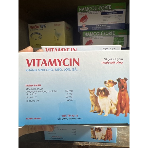 1 hộp vitamycin  dùng tốt cho chó, mèo đi ỉa, kiết lị