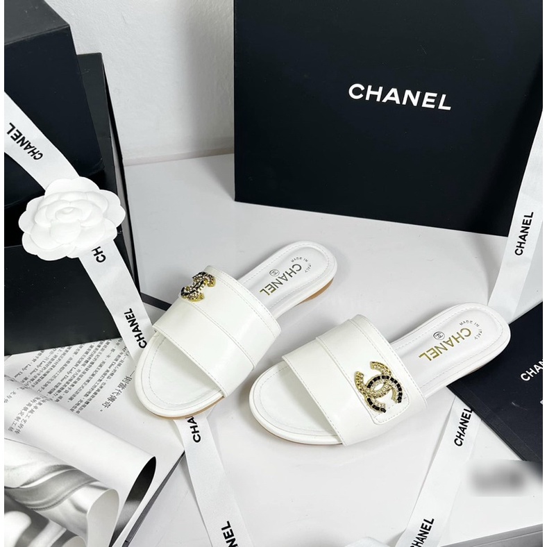 Dép lê CL tag mẫu mới