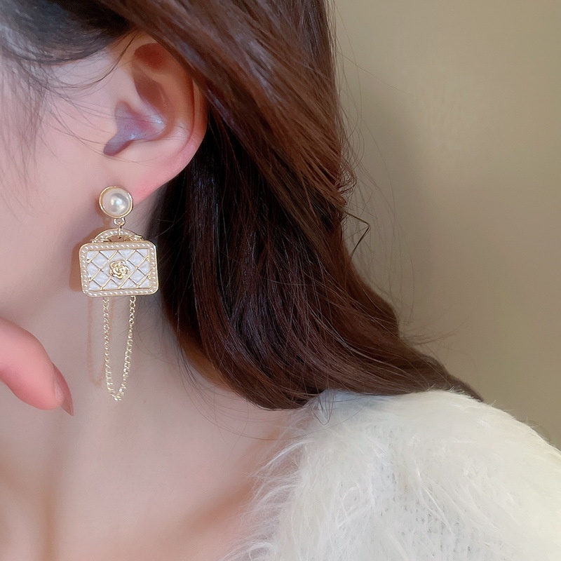 Bông Tai Chuỗi Hạt Ngọc Trai Hình Túi Xách Thời Trang Hàn Quốc Cho Nữ
