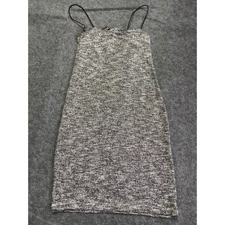 đầm 2 dâyy >57kg