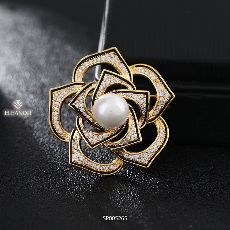 Ghim cài áo nam nữ Eleanor Accessories hình hoa sen đính đá ngọc trai nhân tạo phụ kiện thời trang 5265