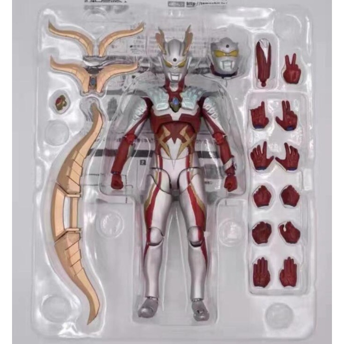 Mô Hình Nhân Vật Ultraman Có Thể Di Chuyển Được