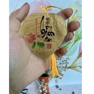 Lá bồ đề dát vàng