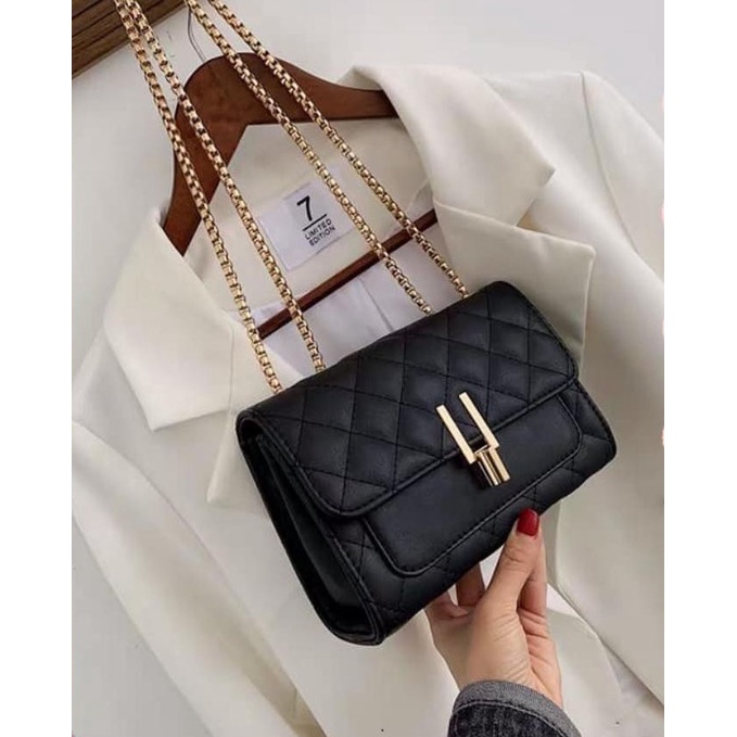 Túi Đeo Chéo Nữ Dây Xích Cao Cấp , Thiết Kế độc lạ mâu mới năm 2023 TX29 | BigBuy360 - bigbuy360.vn