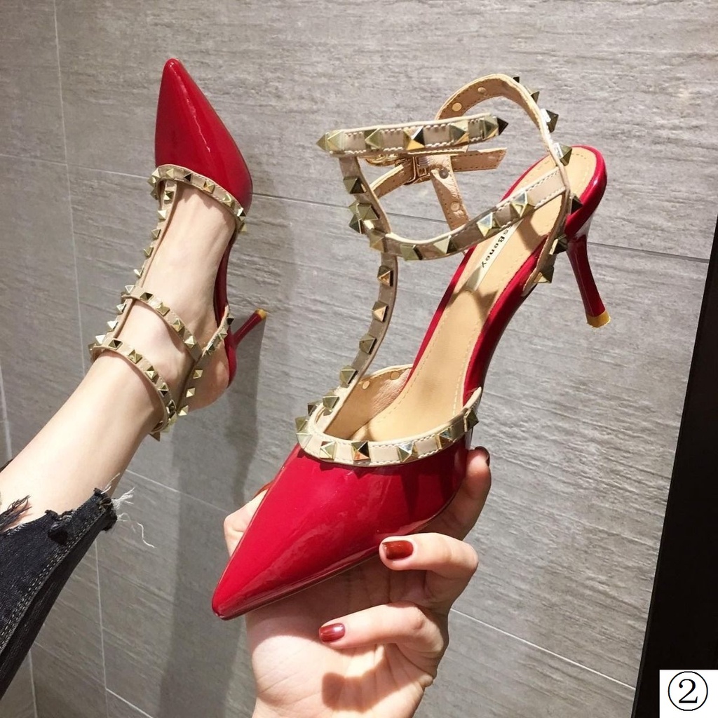 Giày Cao Gót Mũi Nhọn Màu Nude Đính Đinh Tán Thời Trang Xuân Hè 2021 Mới Quyến Rũ Dễ Phối Đồ Cho Nữ