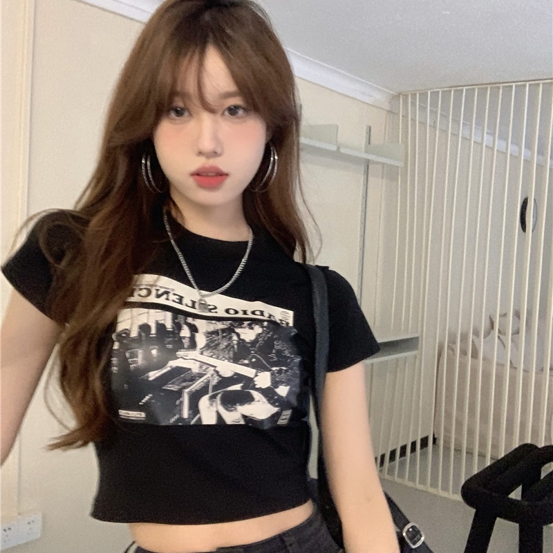 IELGY  Áo Thun Tay Ngắn Màu Đen In Họa Tiết Thời Trang Cho Nữ